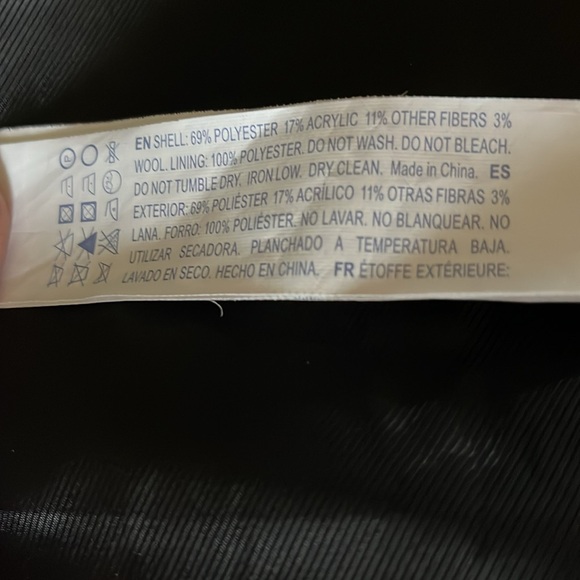 Women’s Forever 21 Coat - Picture 4 of 4